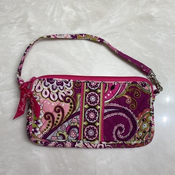Vera Bradley Very Berry Wristlet Paisley Pink Wallet Clutch - Picture 2 of 12